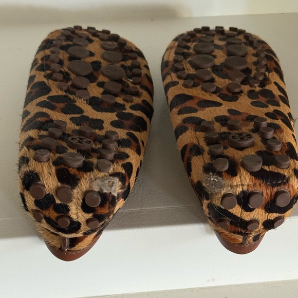 Tory Burch Haircalf Kendrick Driver Loafers. Size 9. Leopard. - Picture 4 of 6
